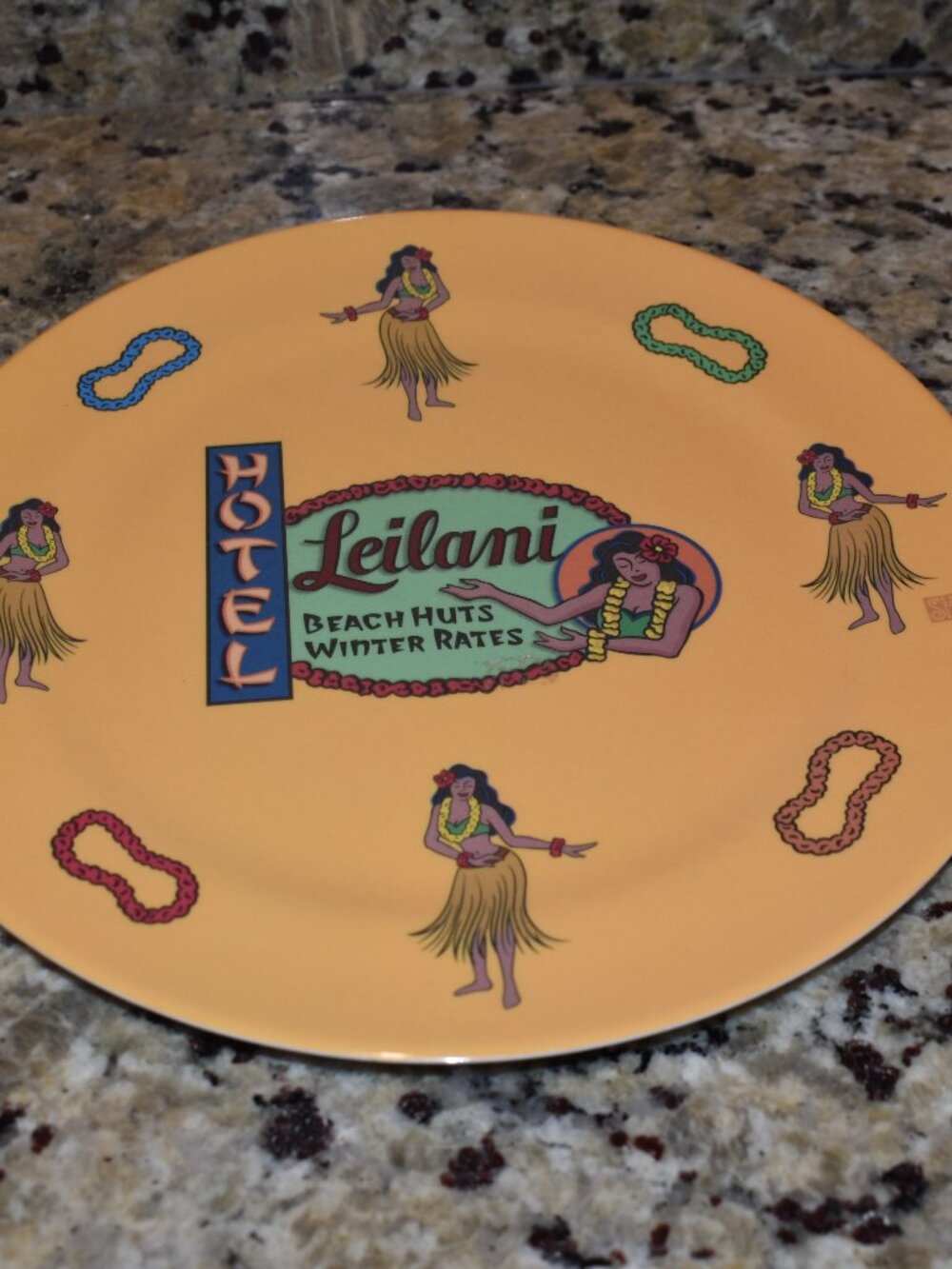Oneida Melamine Hotel Leilani Plate